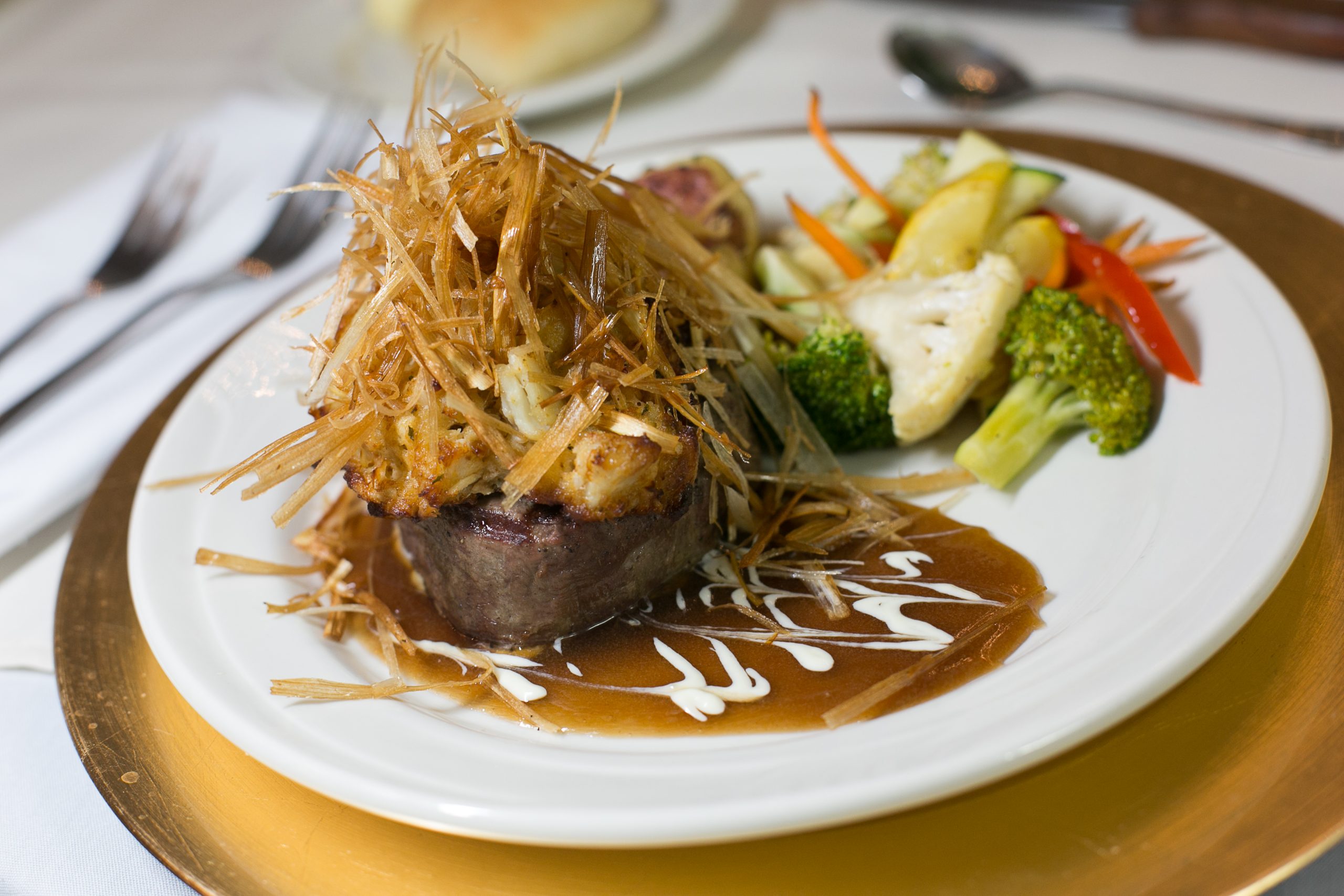 plated filet for wedding reception