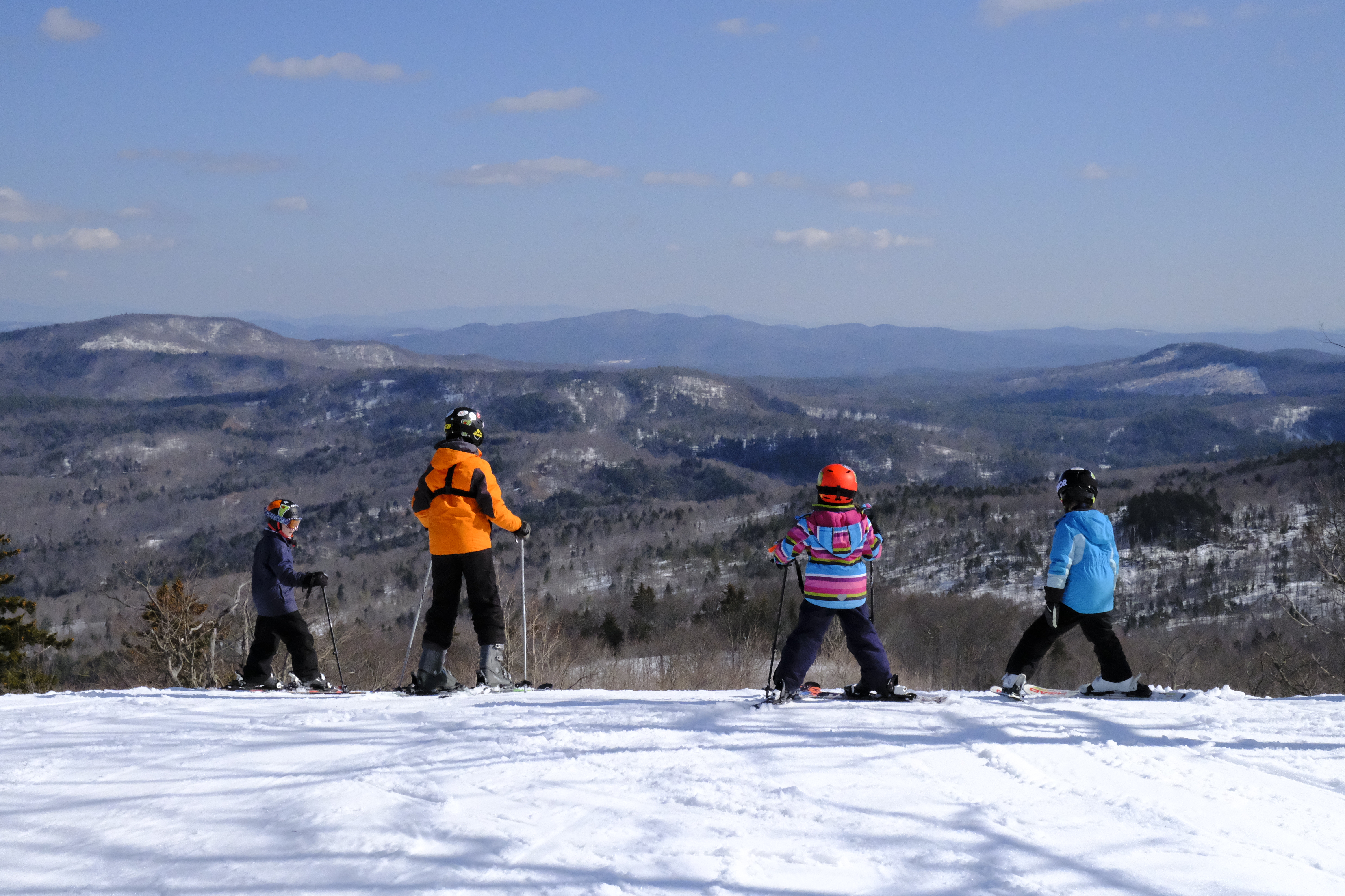 Mission Affordable: Your Guide to Budget-Friendly Skiing